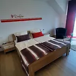 Apartament Casa La Vino *